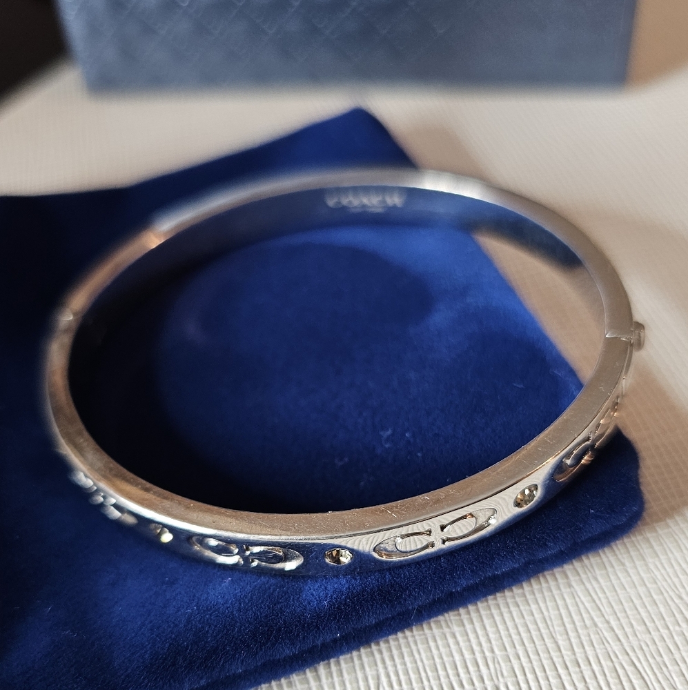Coach Signature Pave Hinged Bracelet Silver & Rhinestone with Pouch Giftbox EUC - Picture 4 of 10